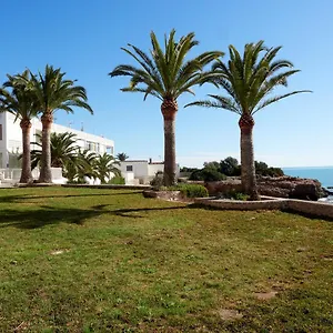 apartamento-en-primera-linea-en-alcanar-playa-4-5-personas.catalonia-hotels.com/